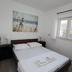 Apartman Ciovo Large Sea View Near The Sea In Okrug *