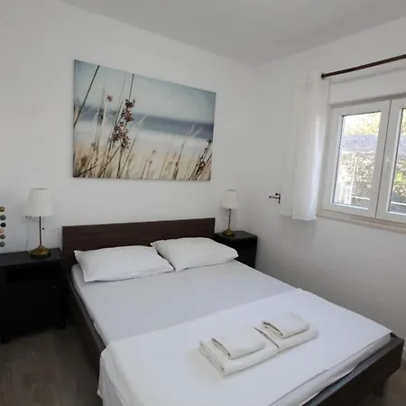 Апартаменты Ciovo Large Sea View Near The Sea In Okrug *